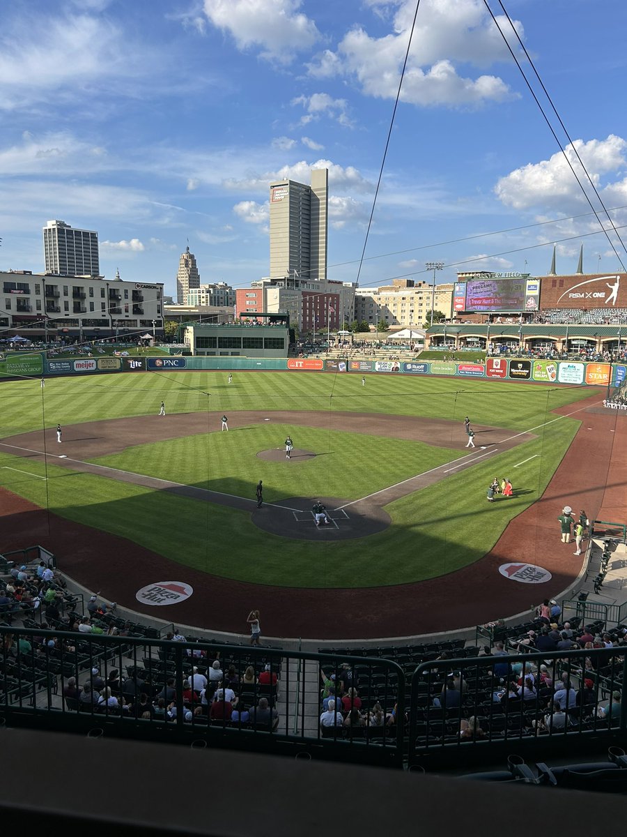 AndyJachim's tweet image. A Thursday night showdown is on tap for the @TinCaps tonight against Quad Cities. Let’s get to it!
📻: milb.com/fort-wayne/fan…