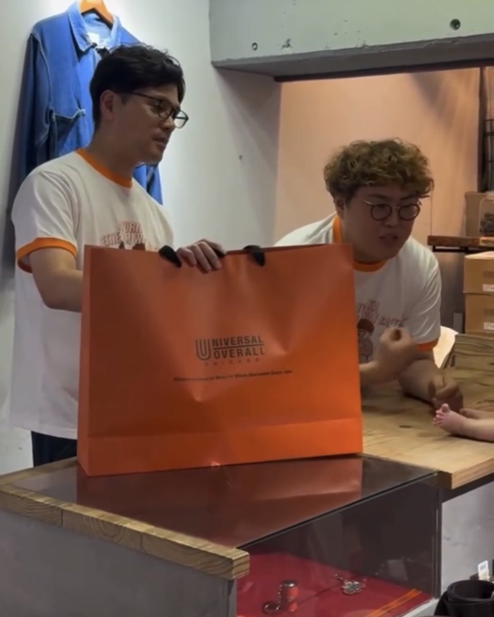 ありがとうございます(((o(*゜▽゜*)o))) ありがとう」と「ごめんなさい」 | あいうえぼん | 絵画 | Kindle