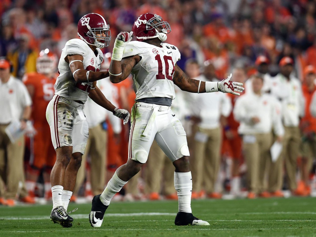 Alabama ILB Drill Tape (Nick Saban Era) 🧵

- Stance/Footwork
- False Steps Make A Difference
- Block Pro
- Karate Hands
- Bad EX Of Block Pro
- Drops: Coverage Technique
- Angle Tackle
- Perimeter Tackle
- Spin Tackle
- Swat &amp; Hook
- Run Fits
- Spill the Power
- 2 Gap vs Fold