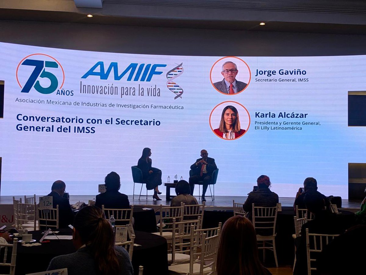 jorgegavino's tweet image. Gracias a mi amigo Larry Rubin @lrubin por invitarme a participar junto con Karla Alcázar en el 75 aniversario de la @AMIIFMx donde conversamos sobre los retos que tenemos en innovación y desarrollo para fortalecer las alianzas entre la industria farmacéutica y @Tu_IMSS.