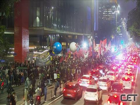 Hahahahah ENTAO QUER DIZER QUE FLOPOU MESMO?

meia Duzia de sincalistas pagos implorando que sejam taxados pelo IOF?

LULA NA TV CULPA DO LULA JORNAL NACIONAL av paulista TARIFAS MORAES bolsonaro TRUMP LULA ARREGOU Anistia