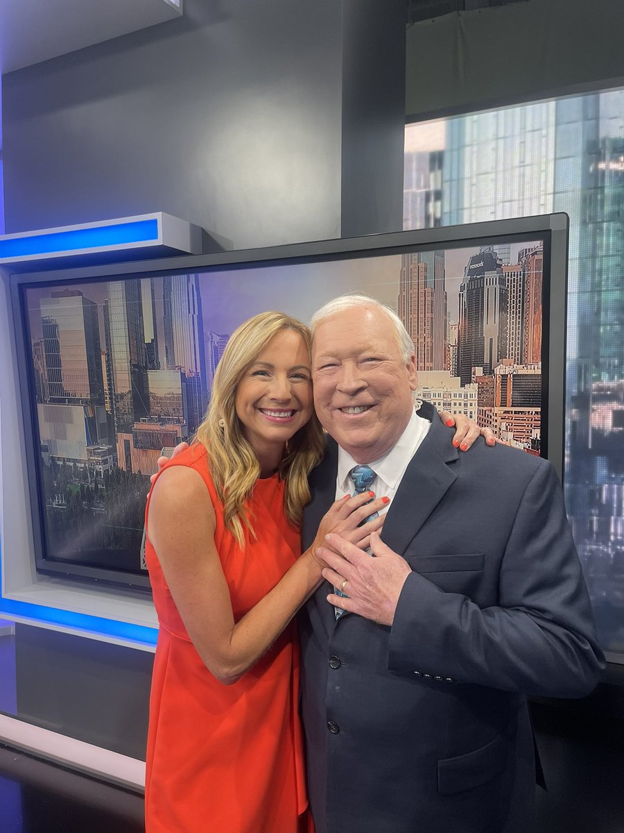 BITTERSWEET DAY! My friend <a href="/DavisNolan/">Davis Nolan</a> announced he will be retiring on August 22 after 44 years at <a href="/WKRN/">WKRN News 2</a>! He is one of the hardest working &amp; kindest souls I have ever worked with &amp; has taught me so much over the years. Davis, you are joy to work with &amp; a joy to watch on tv. ❤️