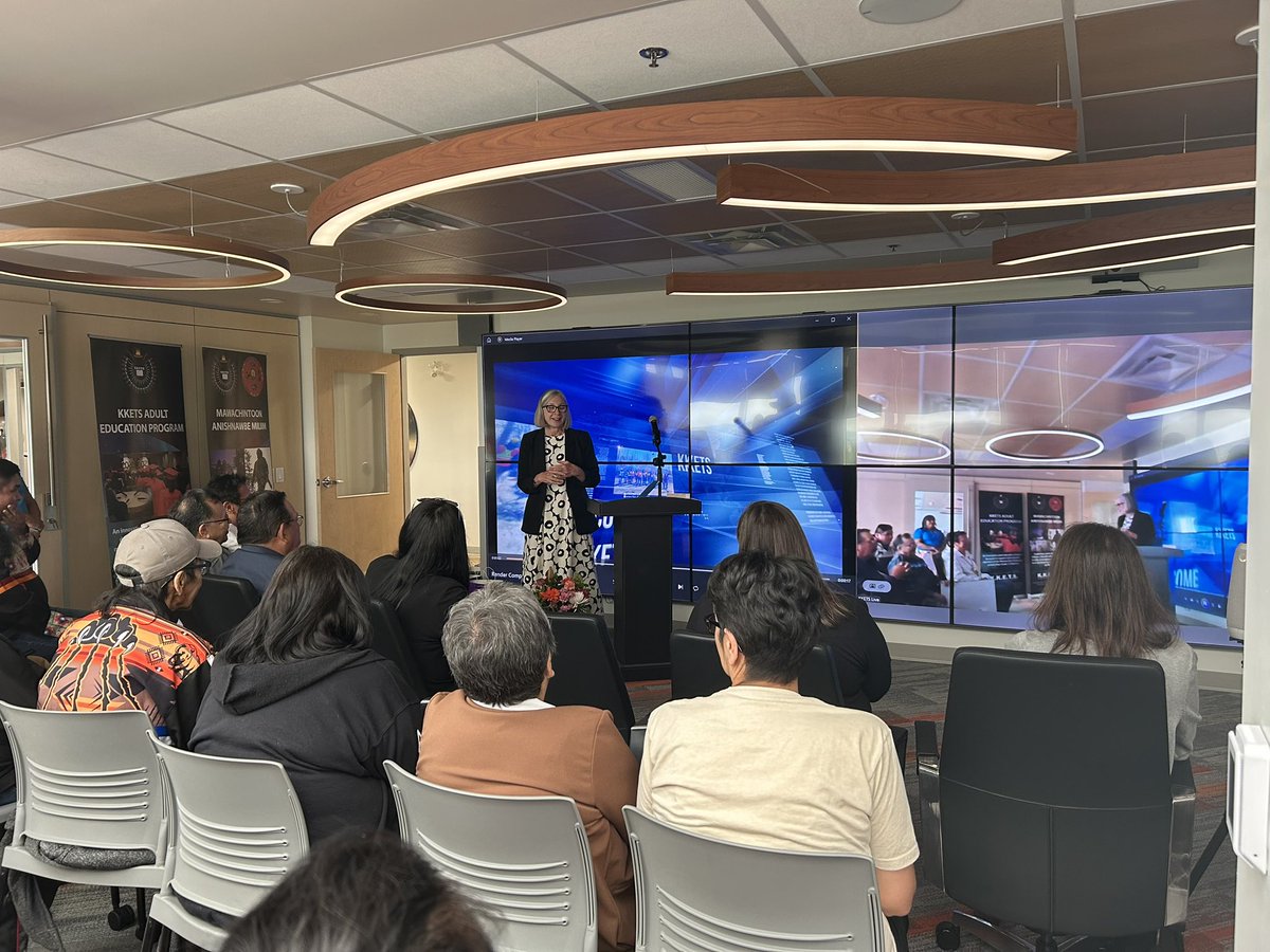 Thunder Bay est fière de l’ouverture du centre de formation rénové par KKETS et les Premières Nations Matawa – un espace sécuritaire et ancré dans la culture où les gens peuvent acquérir des compétences et renouer avec leur identité. Chi-miigwetch à tous les impliqués