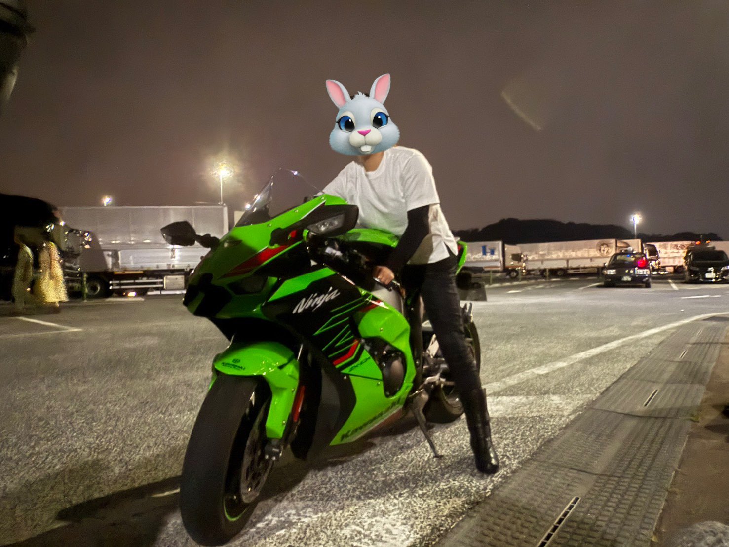 ランドの人は変わらない 423972e6a6554073c7902288fabc6d