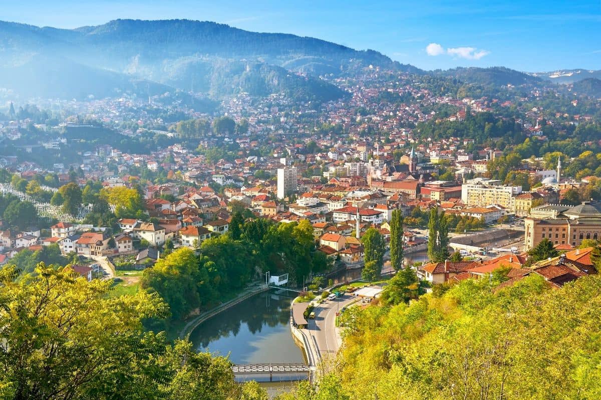 Do you have #groundhopping experience in #Bosnia, #Croatia, or the Balkans more generally? 
I would love to pick your mind about some things. 

Shoot me a DM, or a comment here.