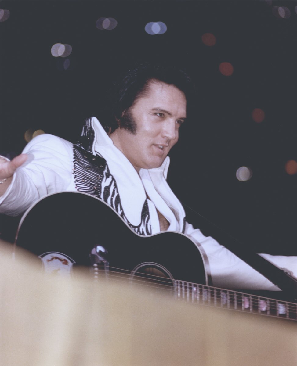 CoryKarma's tweet photo. July 10th 1975 - Richfield, OH
#Elvis 🎶 #ElvisHistory 🗓️ https://t.co/Ckli3eK6eW