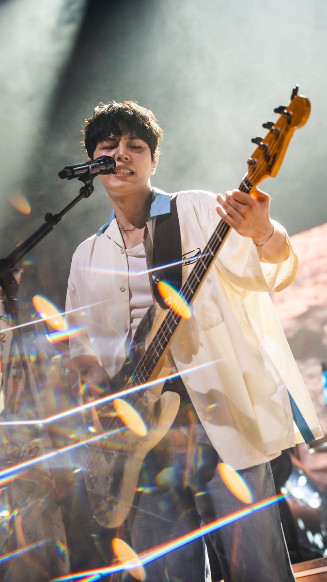 TheRose_0803's tweet image. [Once Upon A WRLD Tour] Chicago. July 8, 2025

#OnceUponAWRLD
#OnceUponAWRLDChicago