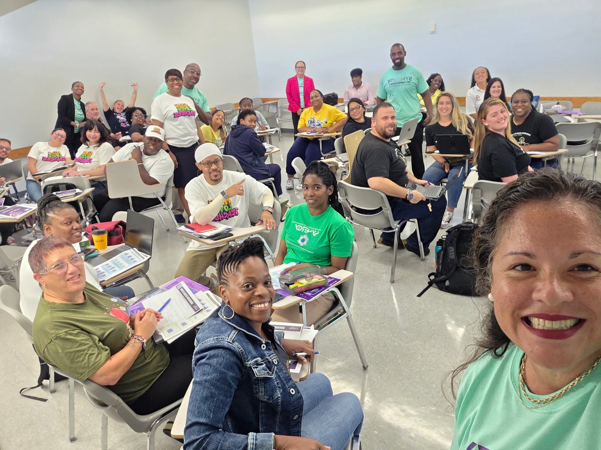 NMBHigh's tweet image. Charger SIP team analyzed our data and identified growth areas! Excited to roll out our SIP with evidence-based strategies to reach our academic and culture goals! #SchoolImprovement #DataDriven #GoalsInAction @MDCPSNorth @SuptDotres @Synergy_MDCPS