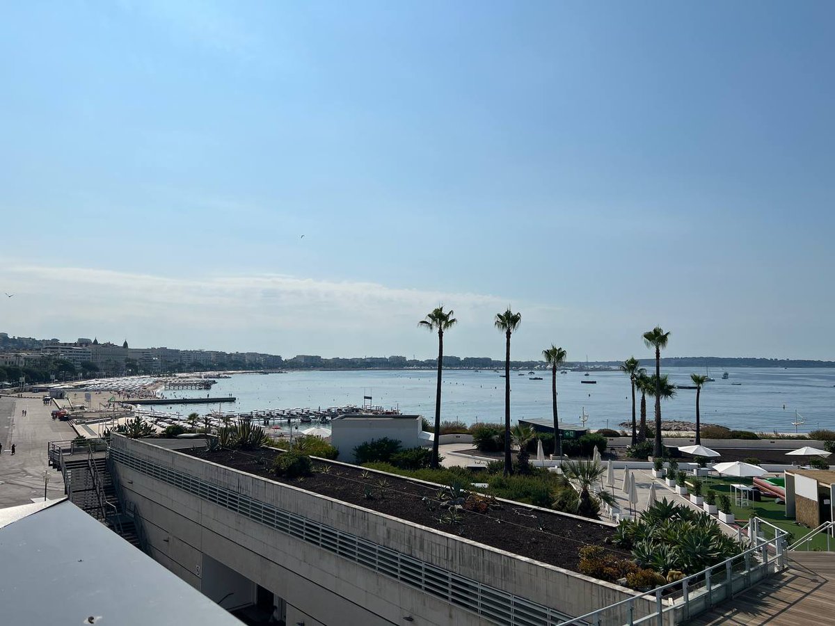 EthCC was 🔥

Big thanks to everyone we met, talked to, or vibed with.

Which event should we show up to next? 👀