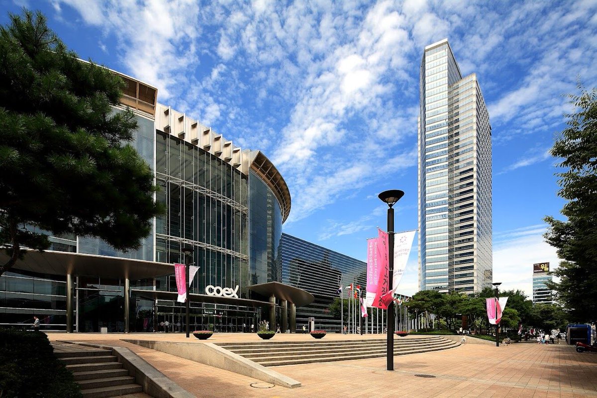 🎉 The #IPSA2025 World Congress of #PoliticalScience begins tomorrow on the theme Resisting Autocratization in Polarized Societies. Download the mobile app or visit the website for all the latest updates: 
🔗wc2025.ipsa.org/wc/schedule