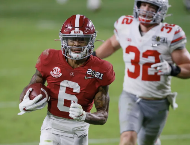 Throwback Player of the Day: DeVonta Smith #RollTide