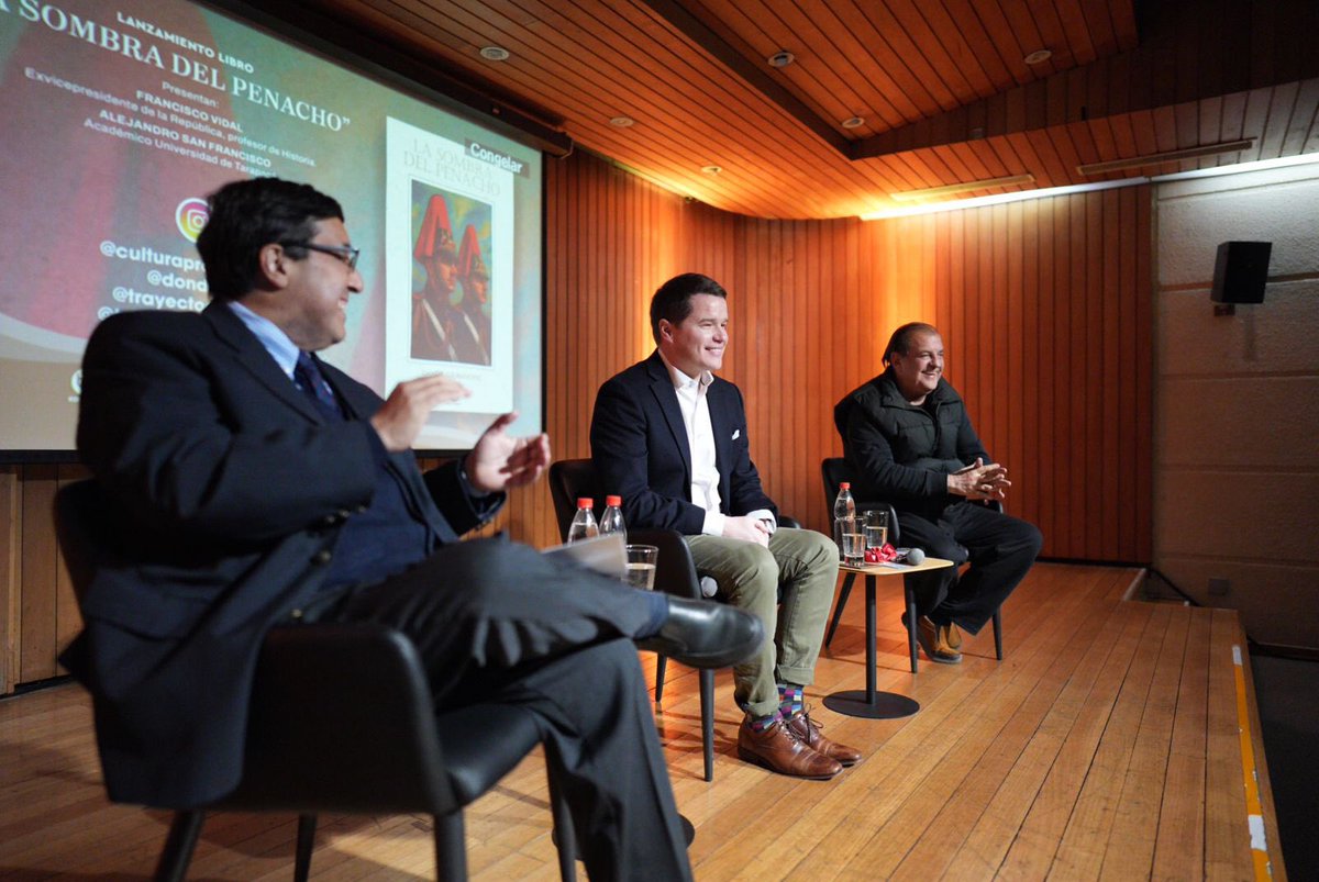 Cultura Provi (@culturaprovi) on Twitter photo #LIBRO Junto a <a href="/Trayectoeditor/">Editorial Trayecto</a> realizamos, esta tarde, la presentación del libro "La Sombra del Penacho", del periodista <a href="/dondavor/">Davor Gjuranovic</a> quien estuvo acompañado de Francisco Vidal y Alejandro San Francisco, vecinos y amigos de <a href="/Muni_provi/">Muniprovi</a> <a href="/trayectobooks/">Trayecto Bookstore</a> #LIBRO Junto a <a href="/Trayectoeditor/">Editorial Trayecto</a> realizamos, esta tarde, la presentación del libro "La Sombra del Penacho", del periodista <a href="/dondavor/">Davor Gjuranovic</a> quien estuvo acompañado de Francisco Vidal y Alejandro San Francisco, vecinos y amigos de <a href="/Muni_provi/">Muniprovi</a> <a href="/trayectobooks/">Trayecto Bookstore</a>
