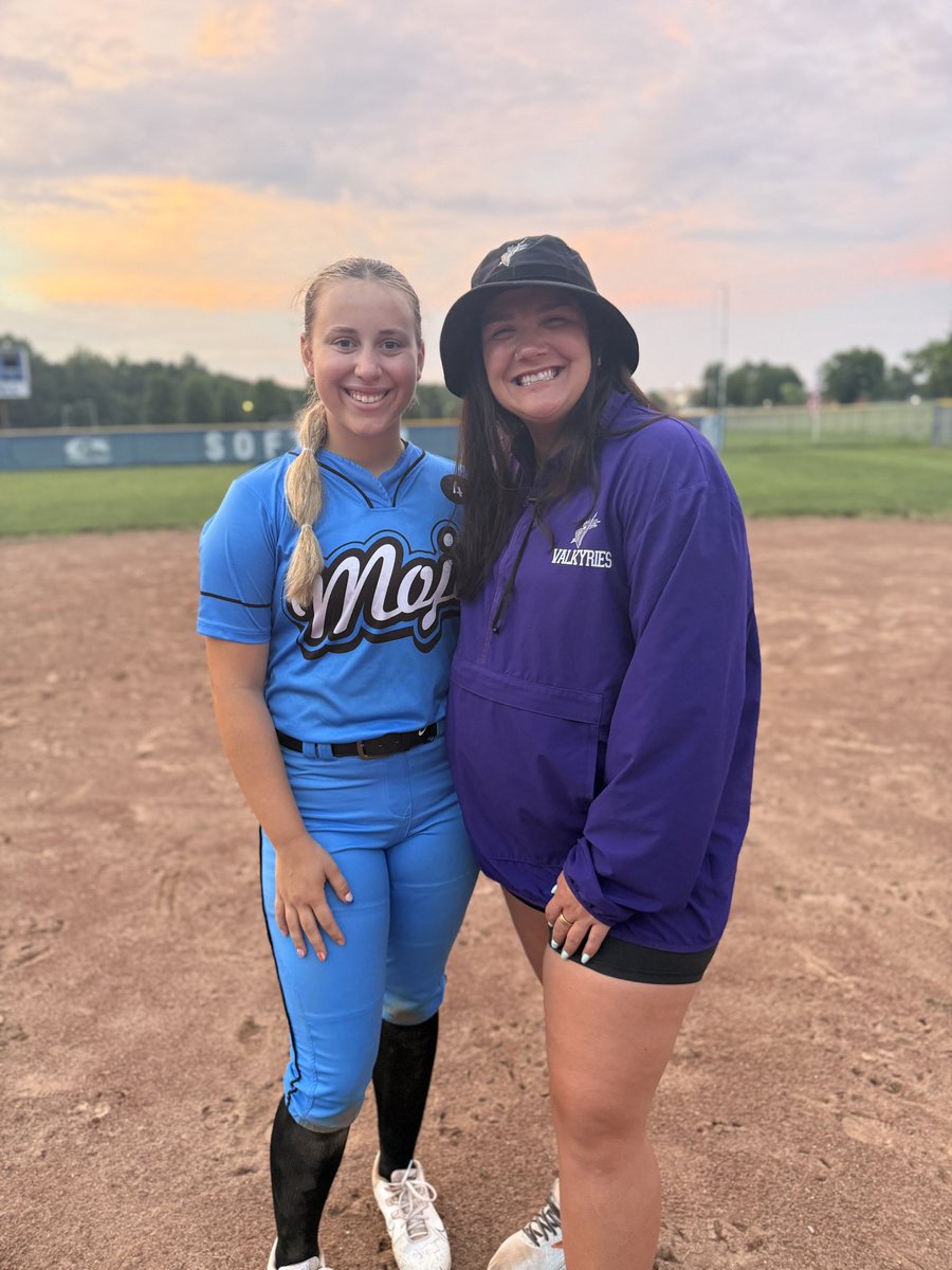 Had a great time with <a href="/CoachJackieHuff/">Coach Jackie Huff</a> yesterday!
<a href="/ohiomojobako/">Ohio Mojo Bako Blue Blood ‘09</a>