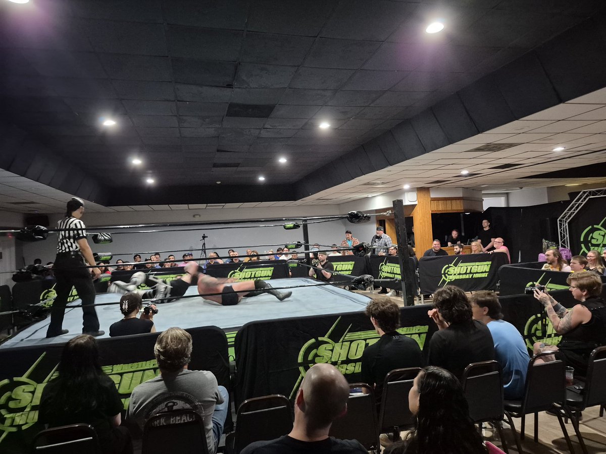 WrestlePro's tweet image. Shotgun Thursday Night is under way!