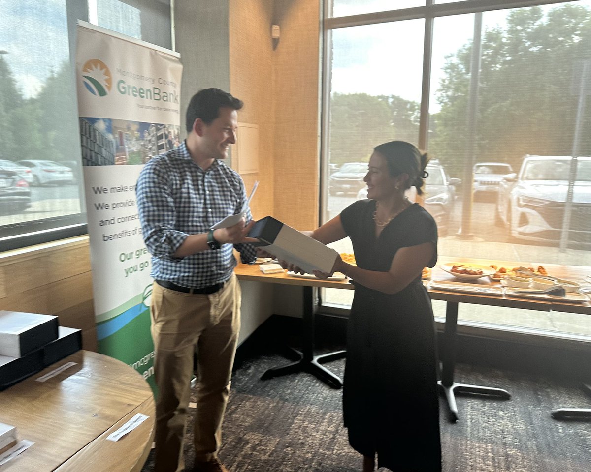 MCGreenBank's tweet image. This evening, we wrapped up the fiscal year with a special celebration alongside our amazing team and board!🎉
We reflected on the impact we made together, recognized standout contributions with awards rooted in our core values, and enjoyed a night of well-earned appreciation.