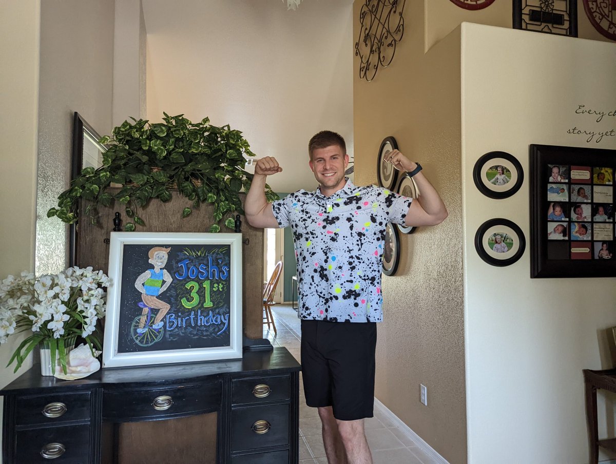 IvyBrainTumCtr's tweet image. #ICYMI - Joshua Zahn—a dad, husband, financial advisor, & hobby drummer— embarked on an arduous brain cancer journey at 31. After surgery & treatment at @BarrowNeuro, he overcame his aggressive tumor and returned to his life.
Read Joshua's story ➡️loom.ly/i2otIUY