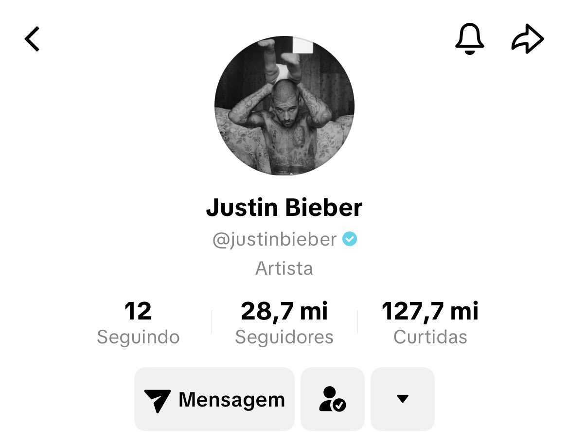 jbsuportebr's tweet image. ELE ESTÁ VOLTANDO! Justin Bieber também alterou o layout de sua conta no TikTok e no YouTube. ❤️‍🔥
