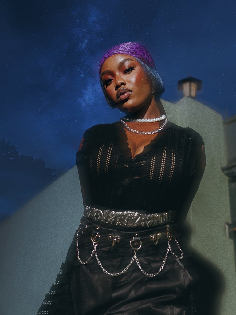 “UNCONDITIONAL” out now!! 🐦 gyakie.lnk.to/unconditional