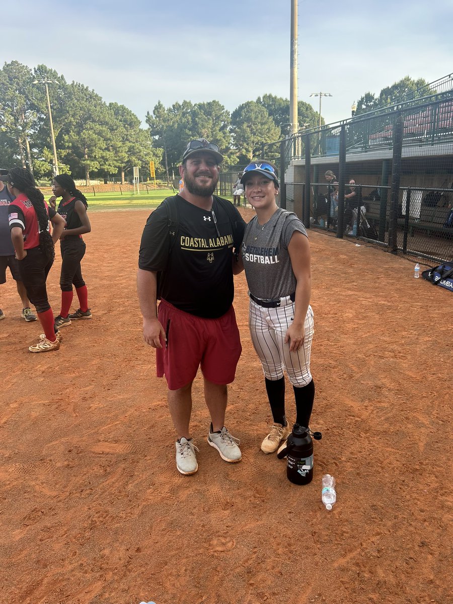 TaylorNash03's tweet image. Thank you so much to all of the coaches who came out today to the DC Elite Stars  over Ga camp today I learned so much and I’m so thankful for all the opportunities!!! @GstateSB @CSUCougarsSB @AlabamaEagles @GMCJCSB @ChandlerPentec1 @SE_Elite_Burg @DCEliteSoftball @ApexUnitedSB