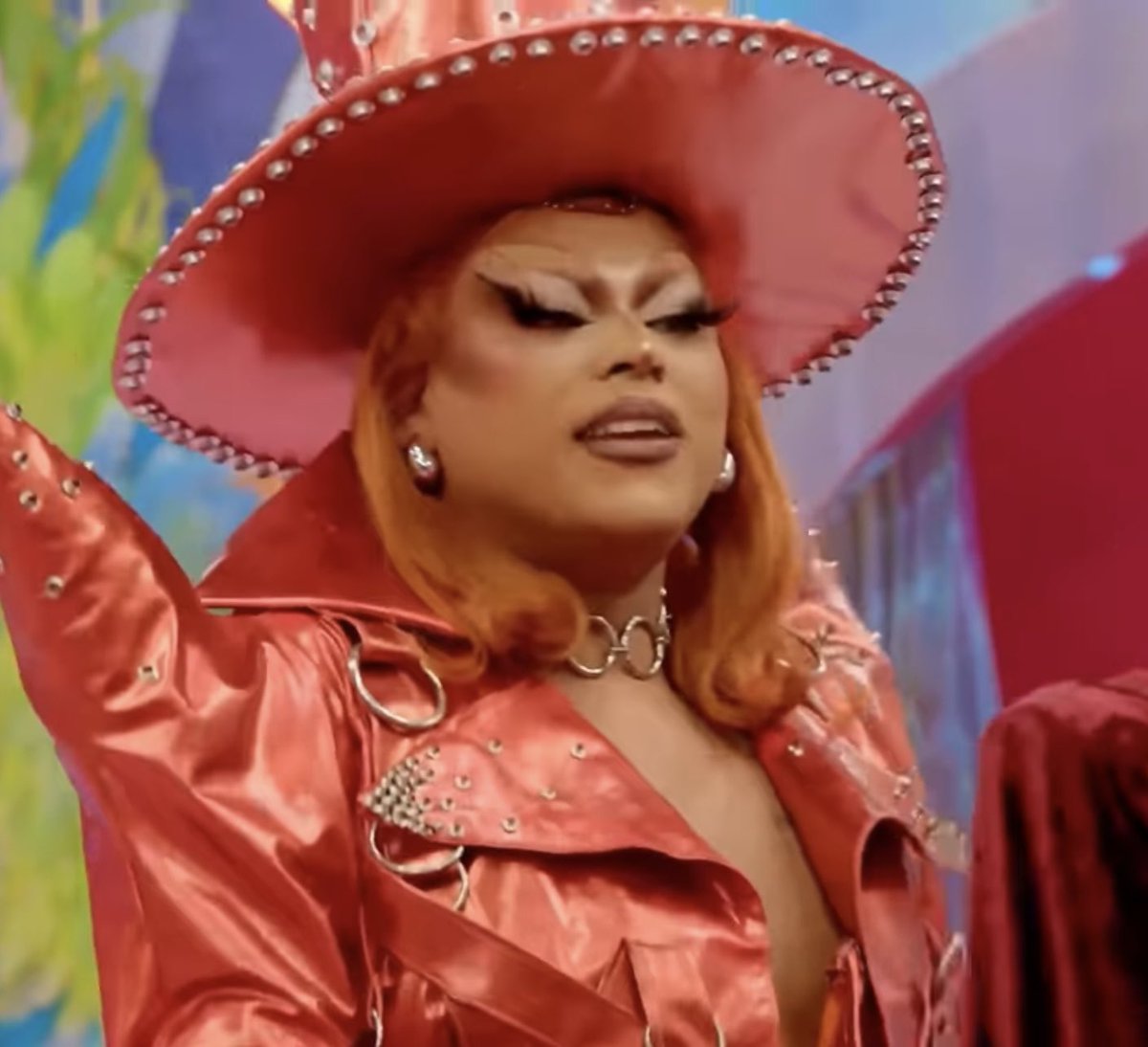 Socorro a Tristan Soledade tirou a barba e se inscreveu de novo no Drag Race Brasil kkkkk
#DragRaceBR