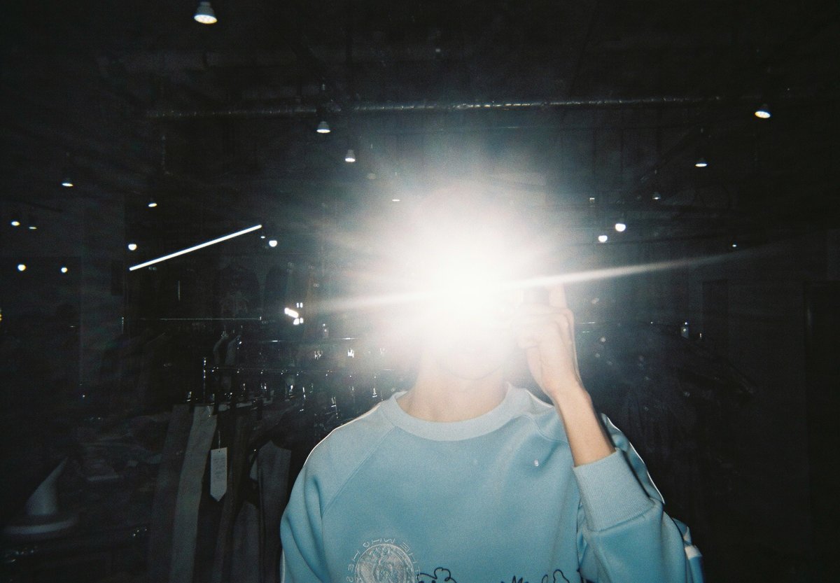 👑カメラマン・ジョンス💜
#EJ さんの自撮りをお届け✨

王子様・ジョンスが初登場する
第3️⃣話は7月16日㊌ 24:24〜🦐💞

まだまだ追いつける‼️
1️⃣話、2️⃣話がTVerで無料配信中👀
tver.jp/series/srpgsd3…

#えびたい #andTEAM