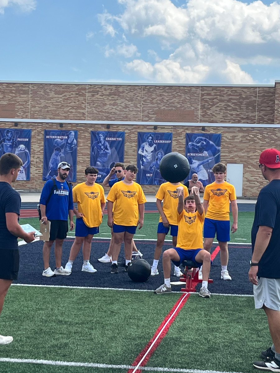 WN Freshman Football⚡️ (@froshwnhs) on Twitter photo Our lineman had a great time competing together at the <a href="/WABlackhawkFB/">West Aurora Football</a> Battle of the Big Butts! Awesome experience for lineman to spend some time together and get some recognition. #WeAreNorth Our lineman had a great time competing together at the <a href="/WABlackhawkFB/">West Aurora Football</a> Battle of the Big Butts! Awesome experience for lineman to spend some time together and get some recognition. #WeAreNorth