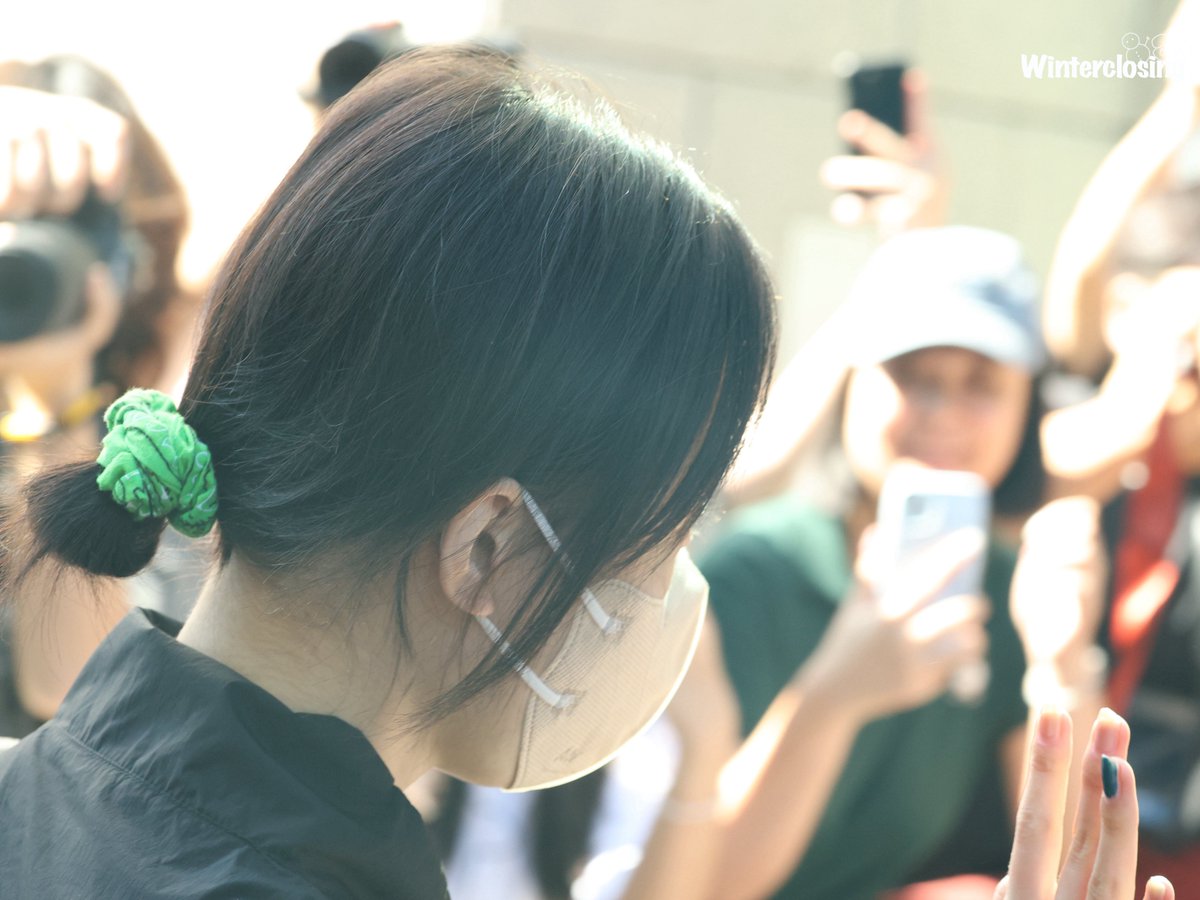 kwtclosing0101's tweet image. 250711 Music Bank
#aespa #æspa #에스파
#WINTER #윈터