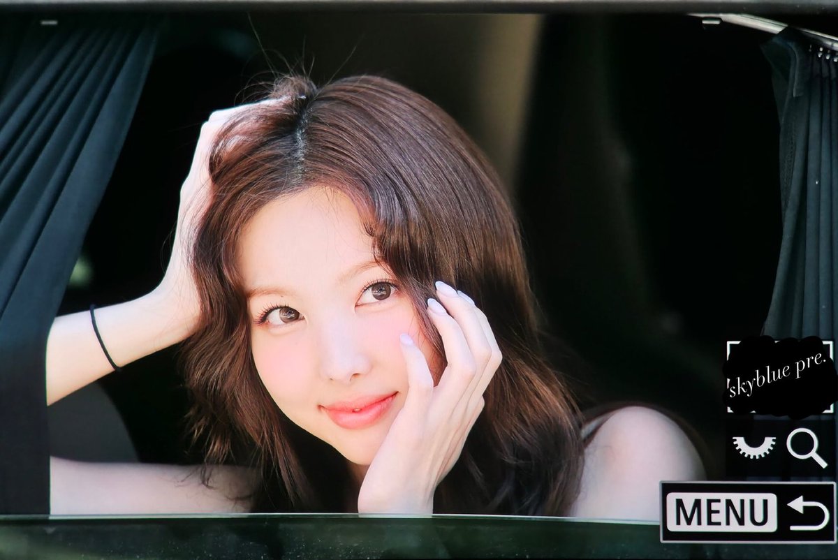 250711 pre.

#TWICE #NAYEON #트와이스 #나연 #ナヨン