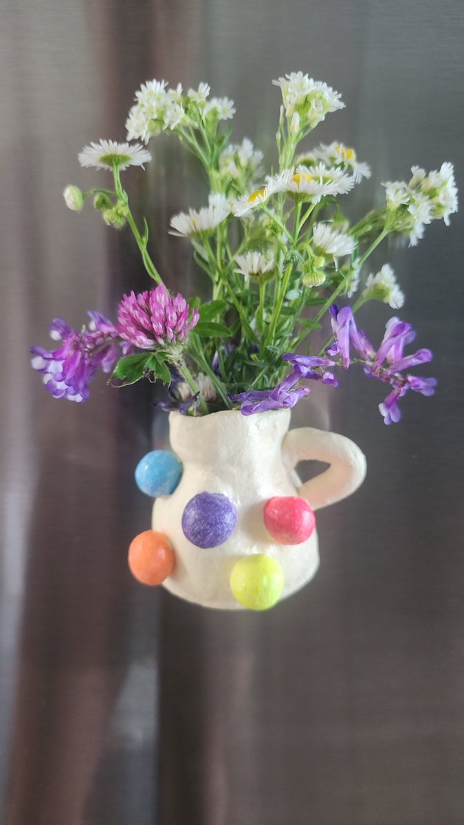 I make cool things.