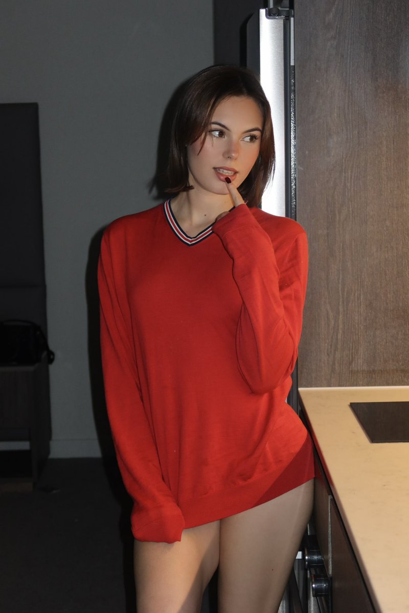 love an oversized jersey