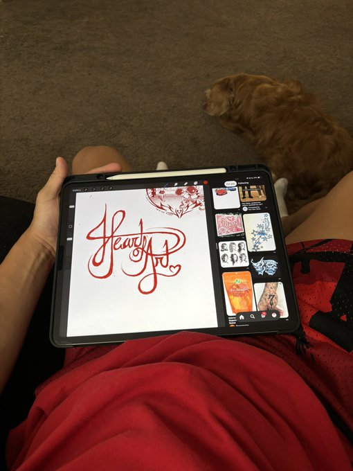 Watch 💌's leaked NSFW photo on TwXstars