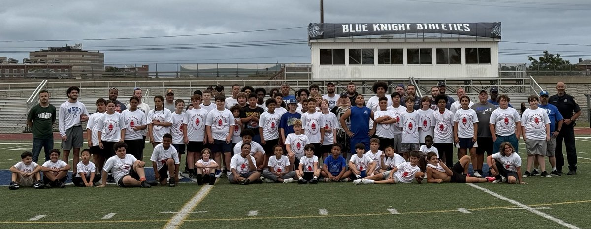Manchester West Blue Knights Football (@westnhfootball) on Twitter photo Great group for the 3rd Annual Billy Pappas Youth Football Camp! Huge thanks to <a href="/MMHSCrusadersFB/">Manchester Memorial Crusaders Football</a> and Central for sending coaches! #ManchesterFootball #BlueKnights #Raisethebar Great group for the 3rd Annual Billy Pappas Youth Football Camp! Huge thanks to <a href="/MMHSCrusadersFB/">Manchester Memorial Crusaders Football</a> and Central for sending coaches! #ManchesterFootball #BlueKnights #Raisethebar