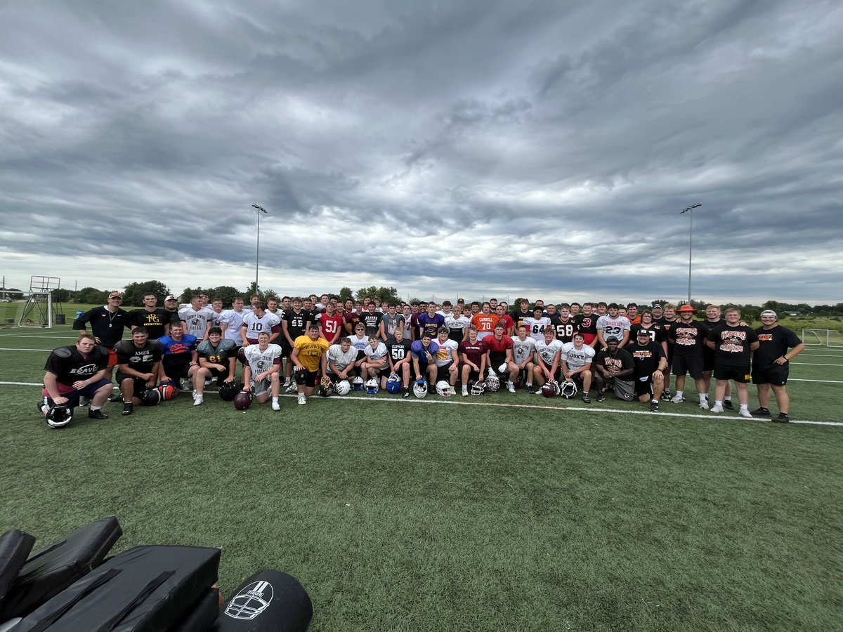 Luke Summers (@luke_summers1) on Twitter photo Great day for our second Big Man Camp! Thank you to all staff, campers, and parents who made it possible! Finish summer strong and good luck this fall! #IowaBestBigManCamp #RollKnights <a href="/WartburgFB/">Wartburg Football</a> <a href="/Coach_Lape_/">Ethan Lape</a> Great day for our second Big Man Camp! Thank you to all staff, campers, and parents who made it possible! Finish summer strong and good luck this fall! #IowaBestBigManCamp #RollKnights <a href="/WartburgFB/">Wartburg Football</a> <a href="/Coach_Lape_/">Ethan Lape</a>