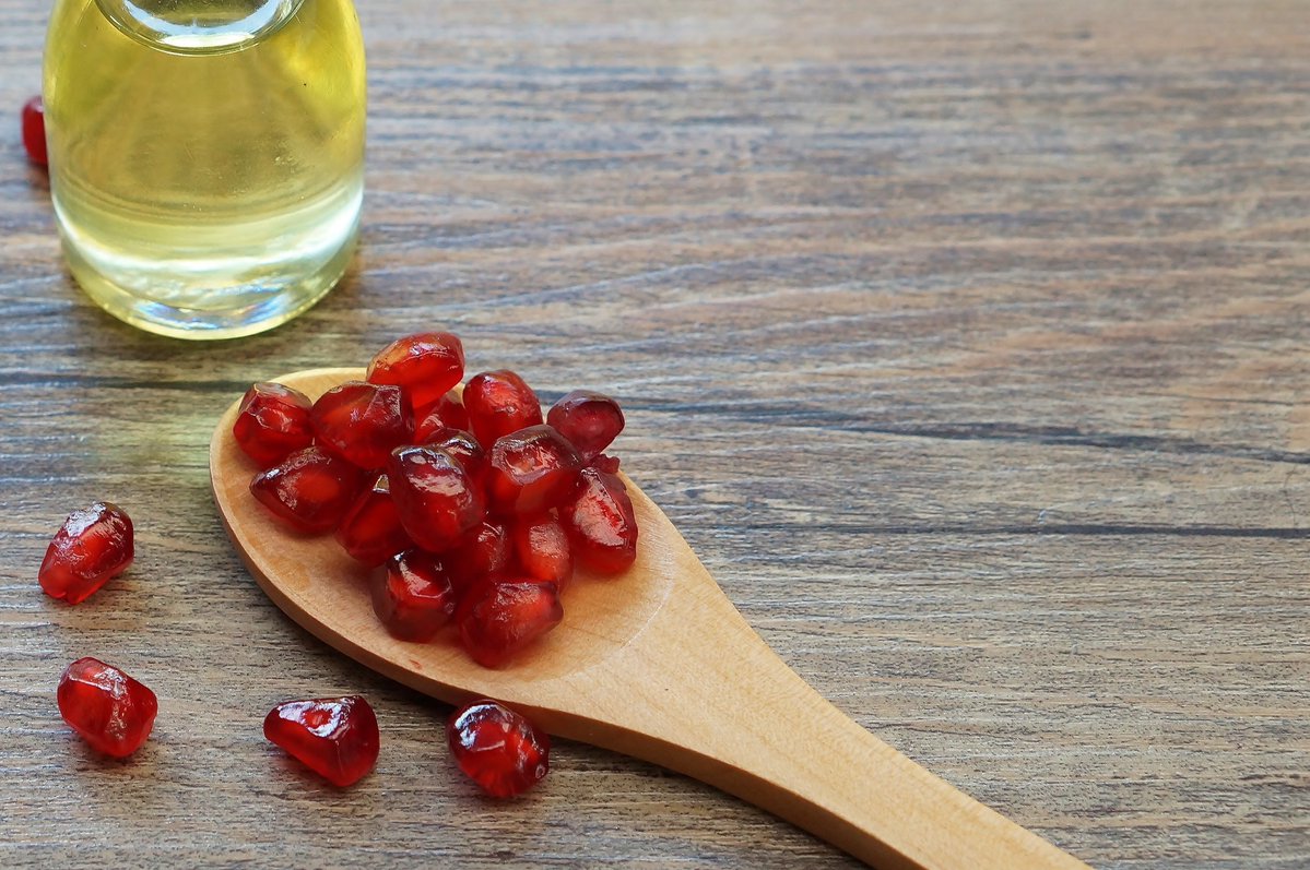 News Medical (@newsmedical) on Twitter photo Emerging science spotlights pomegranate seed oil’s unique fatty acids as promising allies for heart and metabolic health—if future clinical trials back up the early buzz. New research weighs the evidence news-medical.net/news/20250710/… <a href="/Foods_MDPI/">Foods MDPI</a> #pomegranateseedoil Emerging science spotlights pomegranate seed oil’s unique fatty acids as promising allies for heart and metabolic health—if future clinical trials back up the early buzz. New research weighs the evidence news-medical.net/news/20250710/… <a href="/Foods_MDPI/">Foods MDPI</a> #pomegranateseedoil