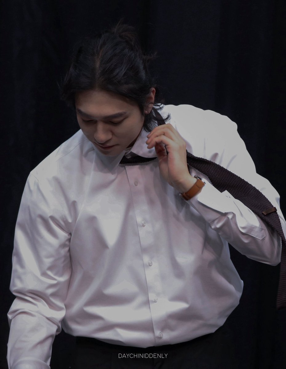 데친이 tweet media