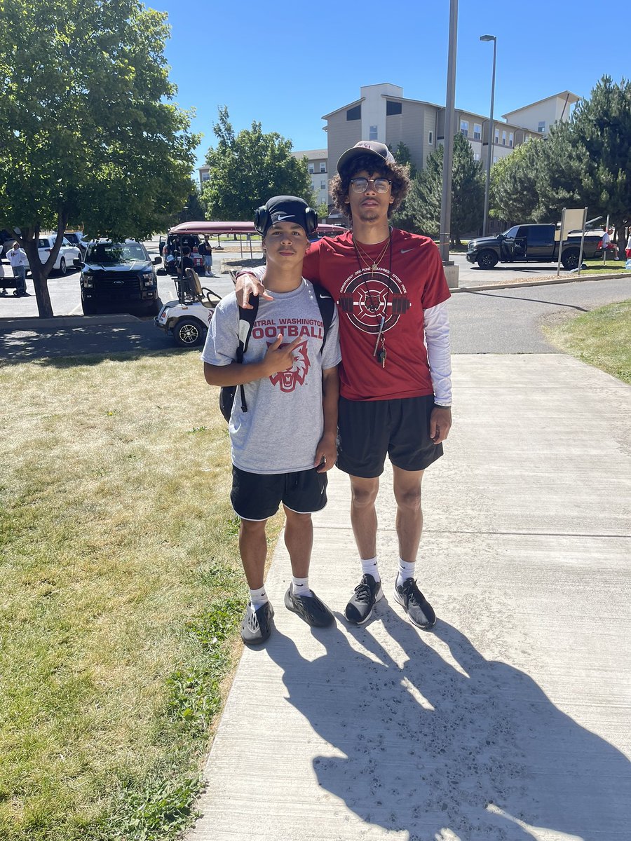 TrevonMayfield (@1trevonmayfield) on Twitter photo Very Thankful to be name offensive MVP at the <a href="/CWUFB/">CWU Football</a> team camp today, Thank you to head <a href="/CoachFisk/">Chris Fisk</a>, Offensive coordinator <a href="/CoachFerriter/">Mike Ferriter</a> and Wr coach @Gaines_21
<a href="/WestbrookCoach/">Coach Westbrook</a>
<a href="/WAAirRaid/">WAR - Washington Air Raid</a> Very Thankful to be name offensive MVP at the <a href="/CWUFB/">CWU Football</a> team camp today, Thank you to head <a href="/CoachFisk/">Chris Fisk</a>, Offensive coordinator <a href="/CoachFerriter/">Mike Ferriter</a> and Wr coach @Gaines_21
<a href="/WestbrookCoach/">Coach Westbrook</a>
<a href="/WAAirRaid/">WAR - Washington Air Raid</a>