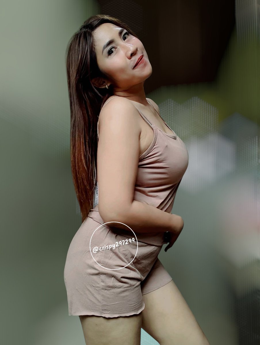 crispy297299's tweet photo. Bunda² fb emang bikin gerah😍
#Sc_fb #binor🔥 https://t.co/A3QlTeaMHf