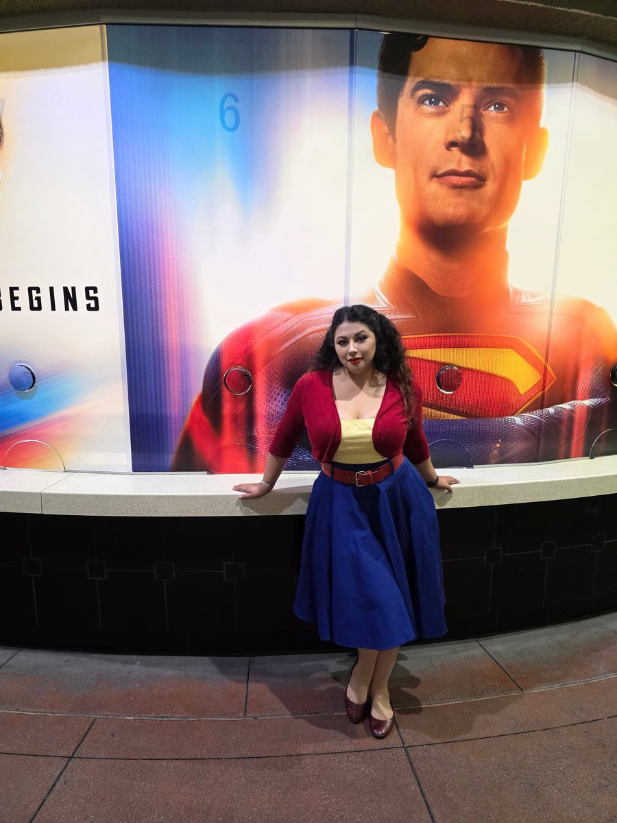 I caught a screening of <a href="/Superman/">Superman</a> earlier this week &amp; loved every moment! It was a heartwarming, emotional roller-coaster filled with laughs, action, incredible storytelling, &amp; had me crying. Thank you @reald3d @WarnerBros <a href="/AMCTheatres/">AMC Theatres</a> for the invite! #Superman #SupermanMovie