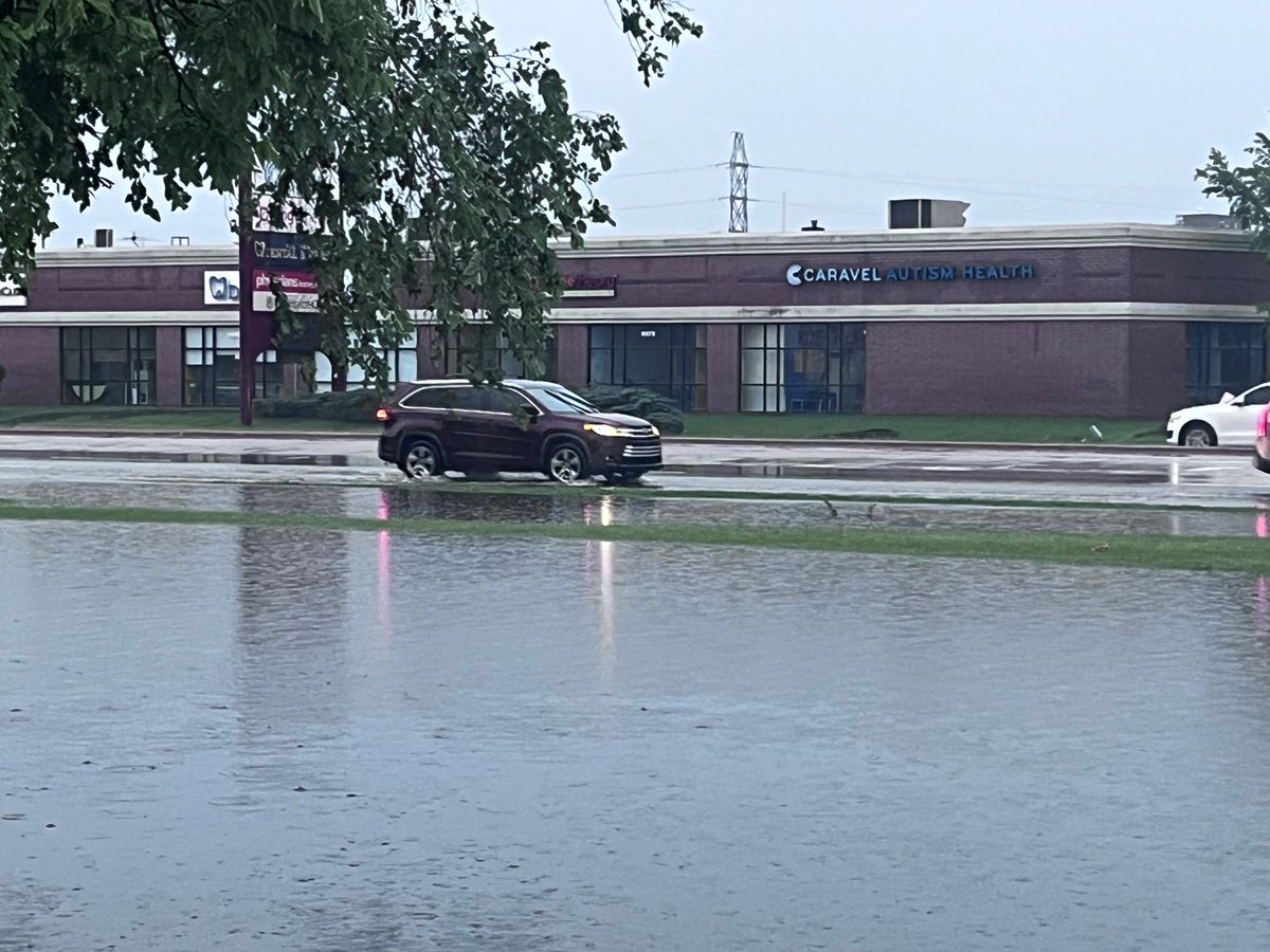 STATE STREET AND N TRAINER ROAD: The intersection at State Street and N. Trainer Road (in front of Target) is quickly collecting water. Please avoid that intersection.