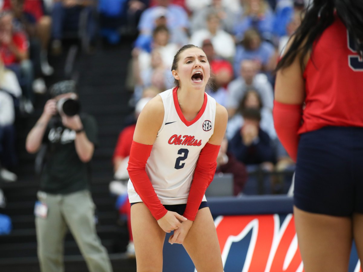 OleMissVB's tweet image. Sleep well, knowing...
Only 5锔忊儯 0锔忊儯 days until match day!
#HottyToddy