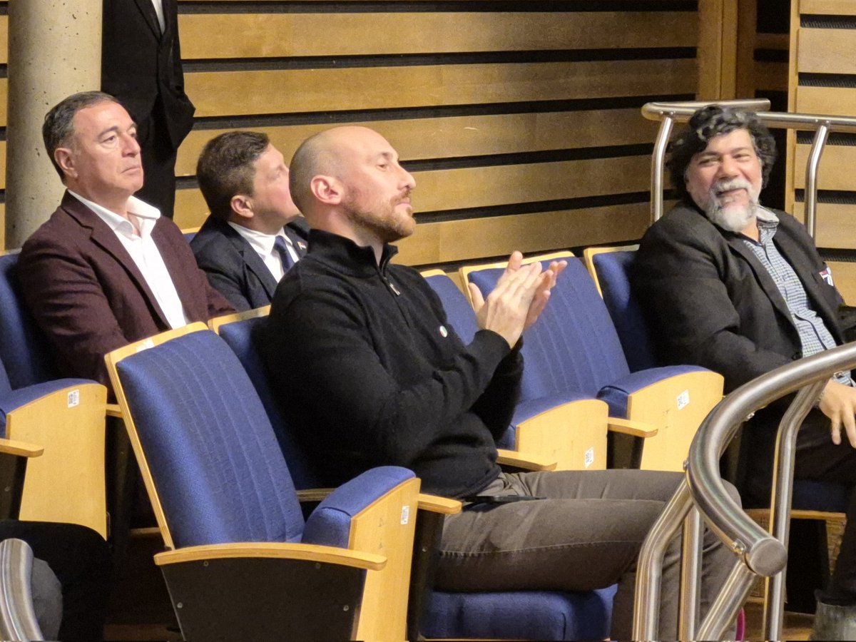 ⚽ El Club Atlético Oberá es ahora Patrimonio Histórico y Cultural de Misiones

Orgullo obereño, semillero de valores, identidad y comunidad.

🏟️ ¡La historia deportiva también se protege por ley!

#LegislaturaEnAcción