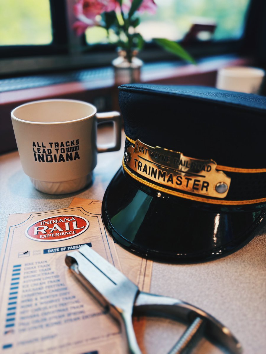 FortWayneRails's tweet photo. At our station, the weekend forecast always looks Pleasant. #inindiana #visitindiana https://t.co/Eb0ntvuYBa