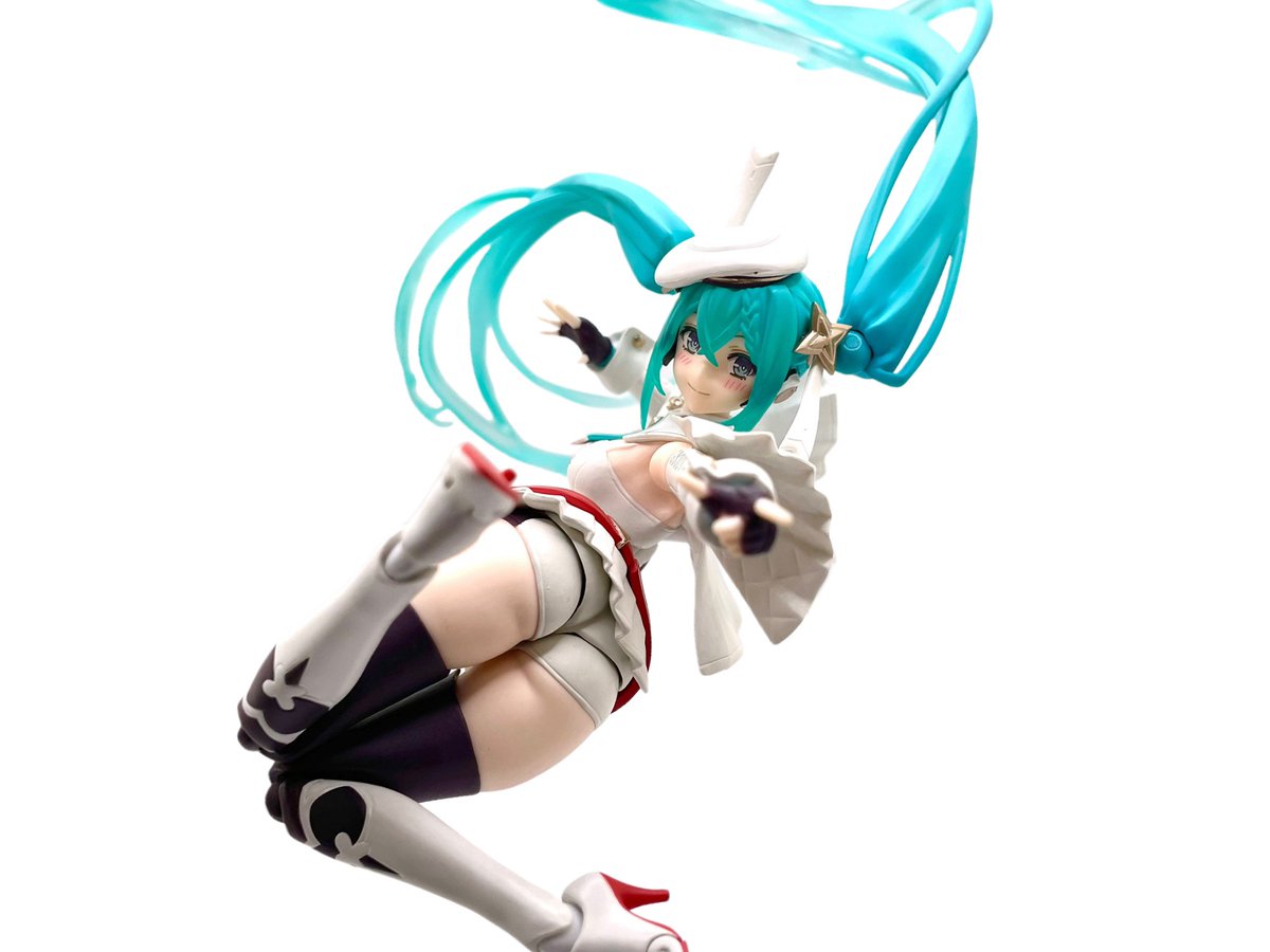 Some old shots of racing miku, man I love this figure so much.
#HatsuneMiku #goodsmilecompany