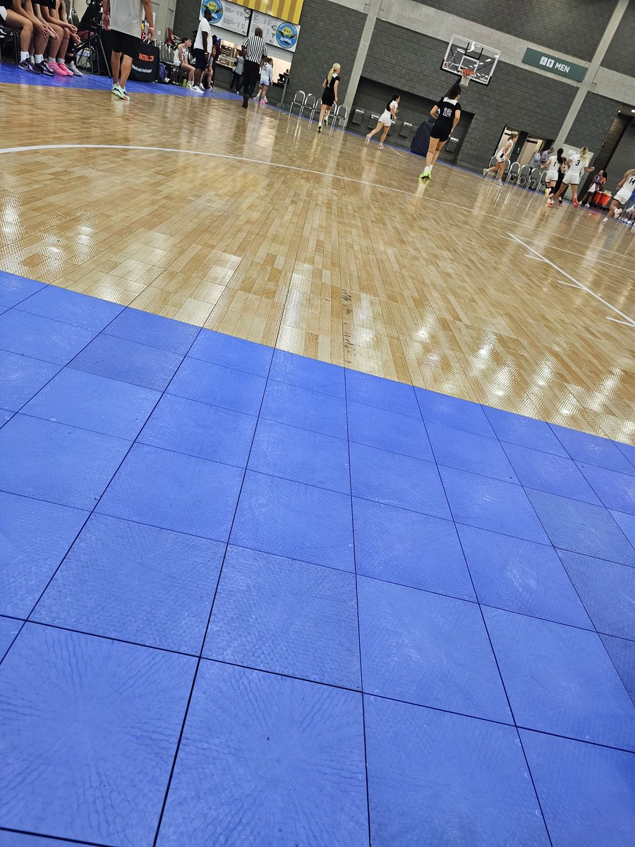 Johnson University Women’s Basketball (@jutnwbb) on Twitter photo We're out here at the <a href="/TFNsRun4Roses/">TFN's Run 4 Roses</a>! Drop your game times!!
<a href="/JUCoachLawhon/">Coach Bryon Lawhon</a> <a href="/CoachHeifner/">Richard Heifner</a> We're out here at the <a href="/TFNsRun4Roses/">TFN's Run 4 Roses</a>! Drop your game times!!
<a href="/JUCoachLawhon/">Coach Bryon Lawhon</a> <a href="/CoachHeifner/">Richard Heifner</a>