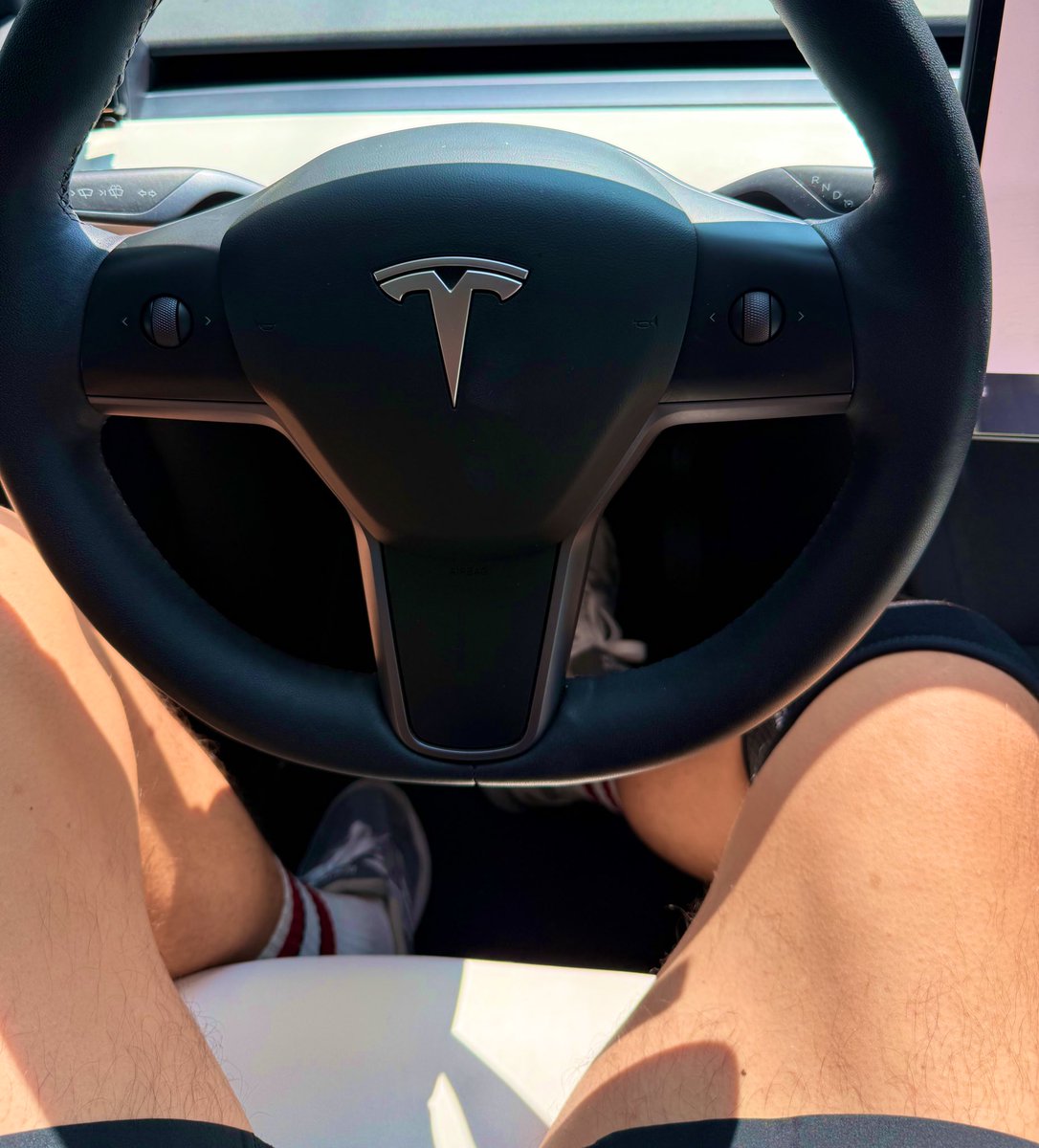 테슬라모닝
테니스모닝

테모닝 🎾