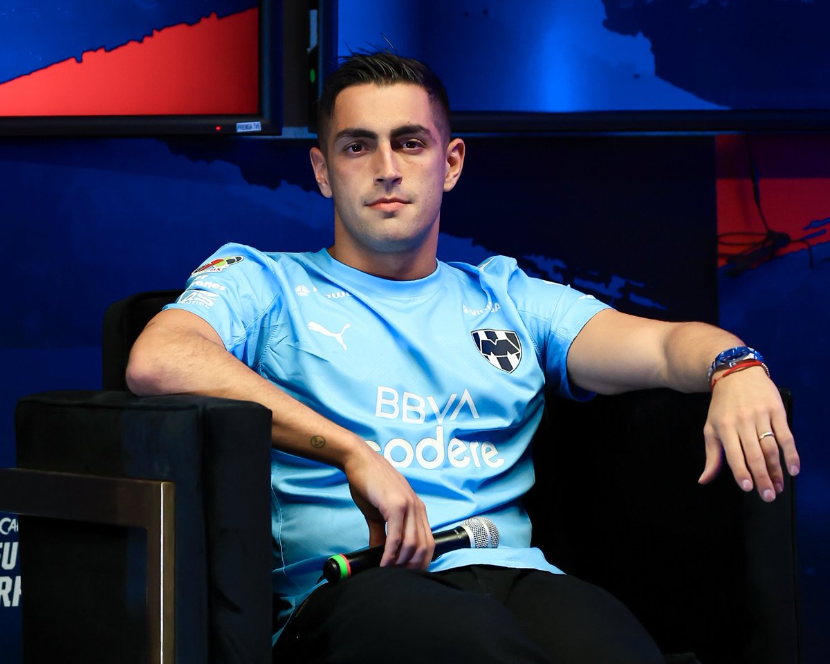 Rayados (@rayados) on Twitter photo "Sé que llego a un equipo importante y grande, y que vengo a competir por títulos. Eso me encanta porque para eso vine".🎙️ <a href="/MeleSantiago25/">Santiago Mele</a>.🔵⚪ "Sé que llego a un equipo importante y grande, y que vengo a competir por títulos. Eso me encanta porque para eso vine".🎙️ <a href="/MeleSantiago25/">Santiago Mele</a>.🔵⚪