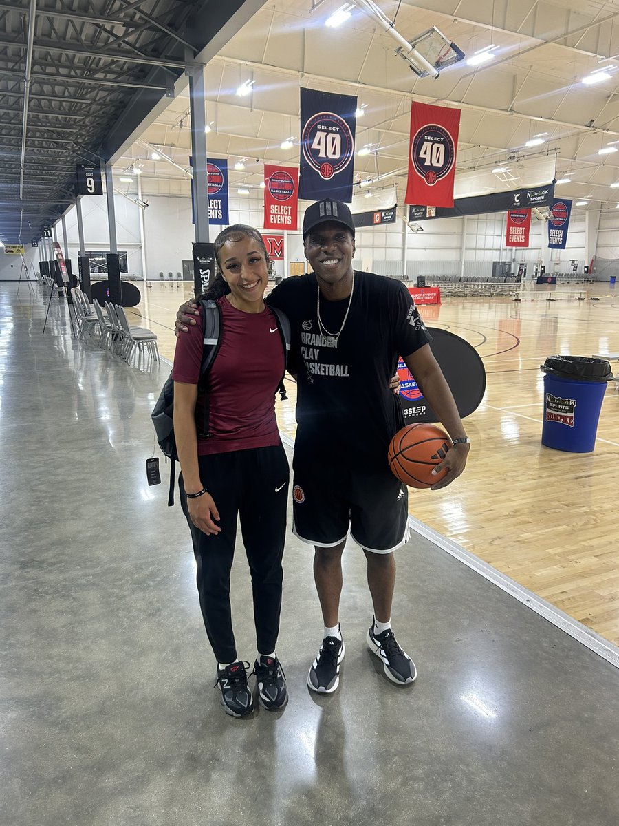 Kendall Medina (@kendall_medinaa) on Twitter photo Late night sweat and came across this guy putting in work πππ <a href="/BrandonClayPSB/">B r a n d o n C l a y</a> <a href="/ProspectsNation/">ProspectsNation.com</a> Late night sweat and came across this guy putting in work πππ <a href="/BrandonClayPSB/">B r a n d o n C l a y</a> <a href="/ProspectsNation/">ProspectsNation.com</a>