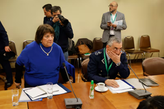 carayarez2021's tweet photo. #SinFiltros_tv #SinFiltros @mindefchile @minsegpublica @min_interior Deben Implementar #TestDePelo a Los Oficiales Clases y Personal Planta de @Carabdechile @PDI_CHILE @Ejercito_Chile🇨🇱 @Armada_Chile @FACh_Chile Para Detectar #TráficoDeDrogas en Las #FFAA #NarcoMilitares #Iquique https://t.co/sKv9Na1jxK