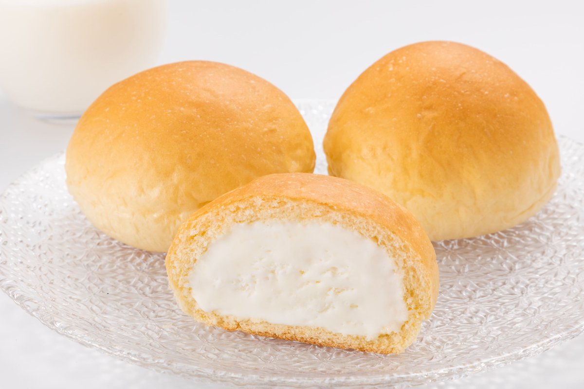 【八天堂オンラインショップ】

／
よりどり！
おまとめ割フェア開催中🥰
＼

「まるでアイスなくりーむパン」はこの時期にぴったりな新感覚くりーむパンです🍨
冷凍でお届けしますので、届いてからすぐお召し上がりいただけますよ😋

hattendo.jp/shop/g/gC148/

#八天堂