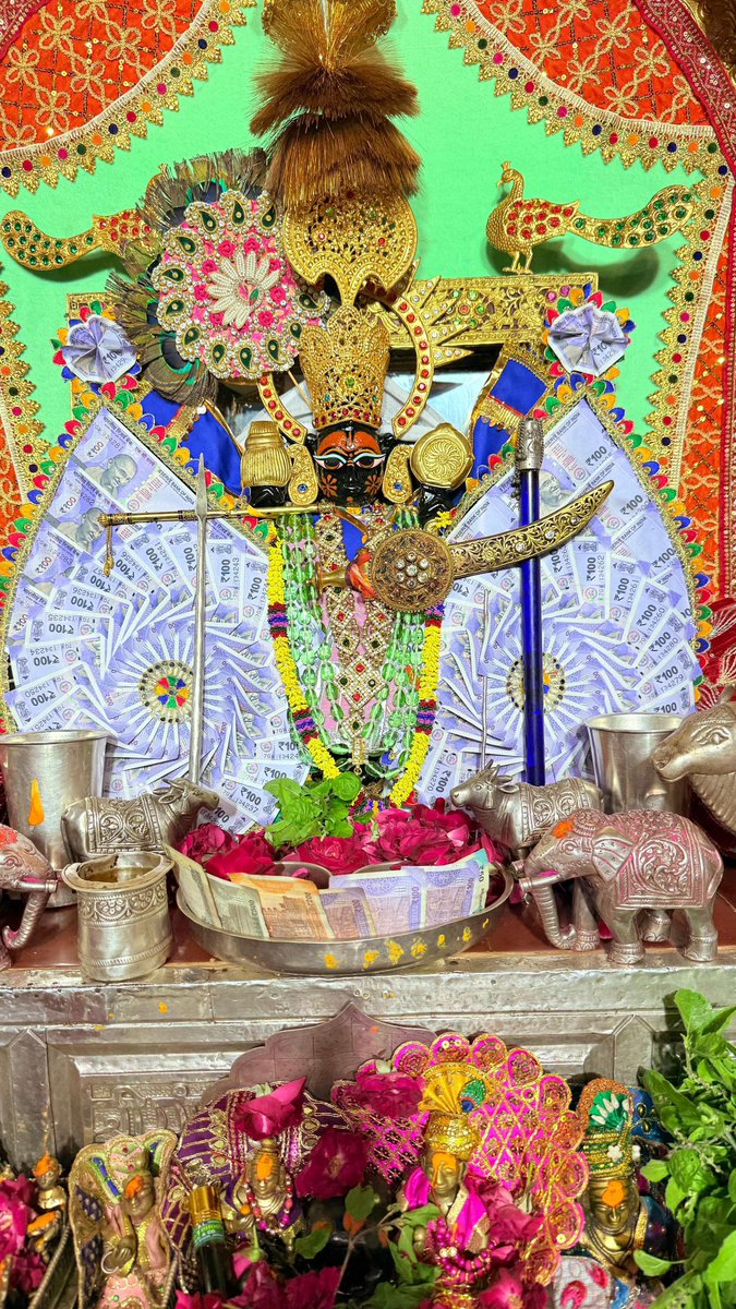 *#दिं: 09 जुलाई 2025*
*#आज_के_श्रृंगार आरती दर्शन 🌸🙏*
      
*༺꧁🌺जय श्री सांवरिया सेठ जी🌺꧂༻*
*#_मालिक_म्हारो_सांवरो🙇🏻🙌🏻💞*